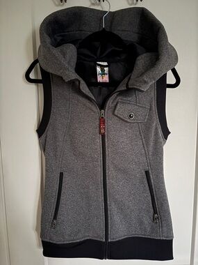 Burton Grey Hooded Sleeveless Vest